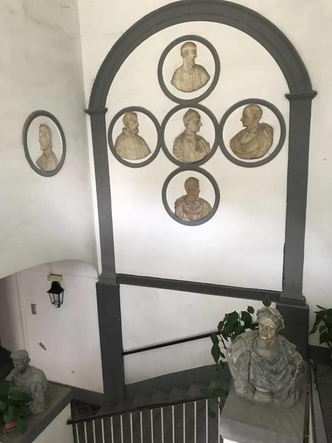 Chiaia Guest House ナポリ エクステリア 写真