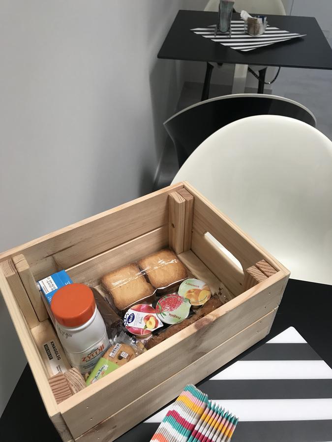 Chiaia Guest House ナポリ エクステリア 写真