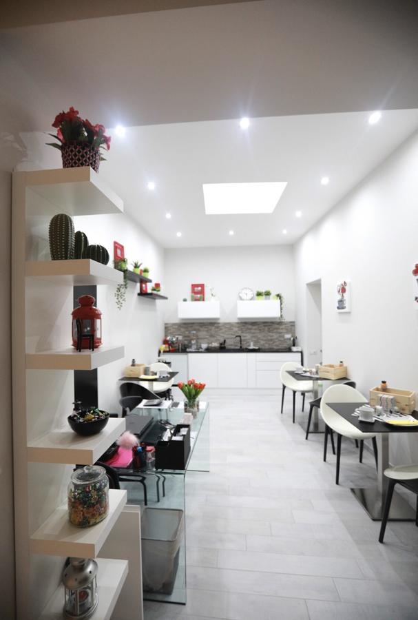 Chiaia Guest House ナポリ エクステリア 写真